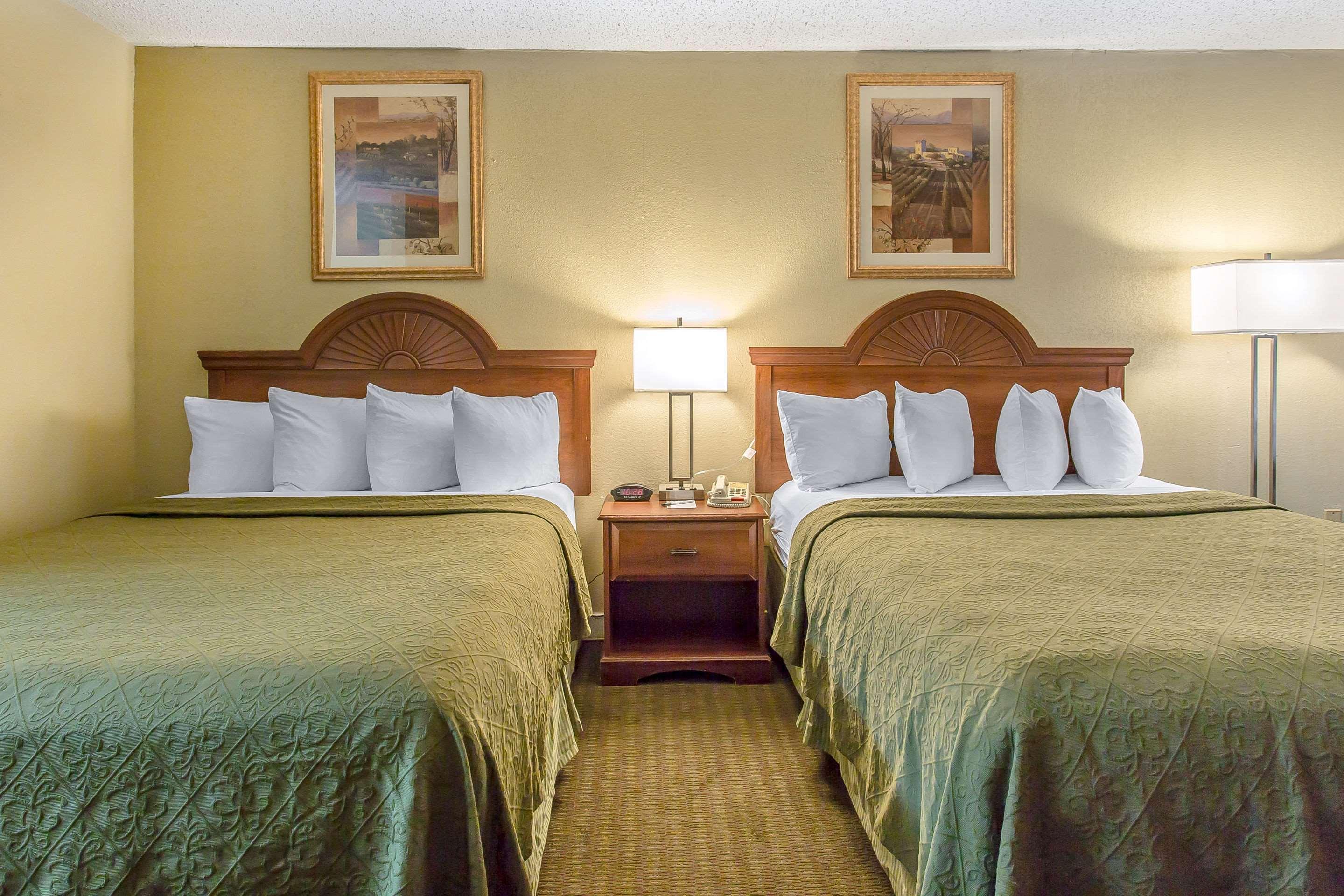 Quality Inn לאוטון מראה חיצוני תמונה